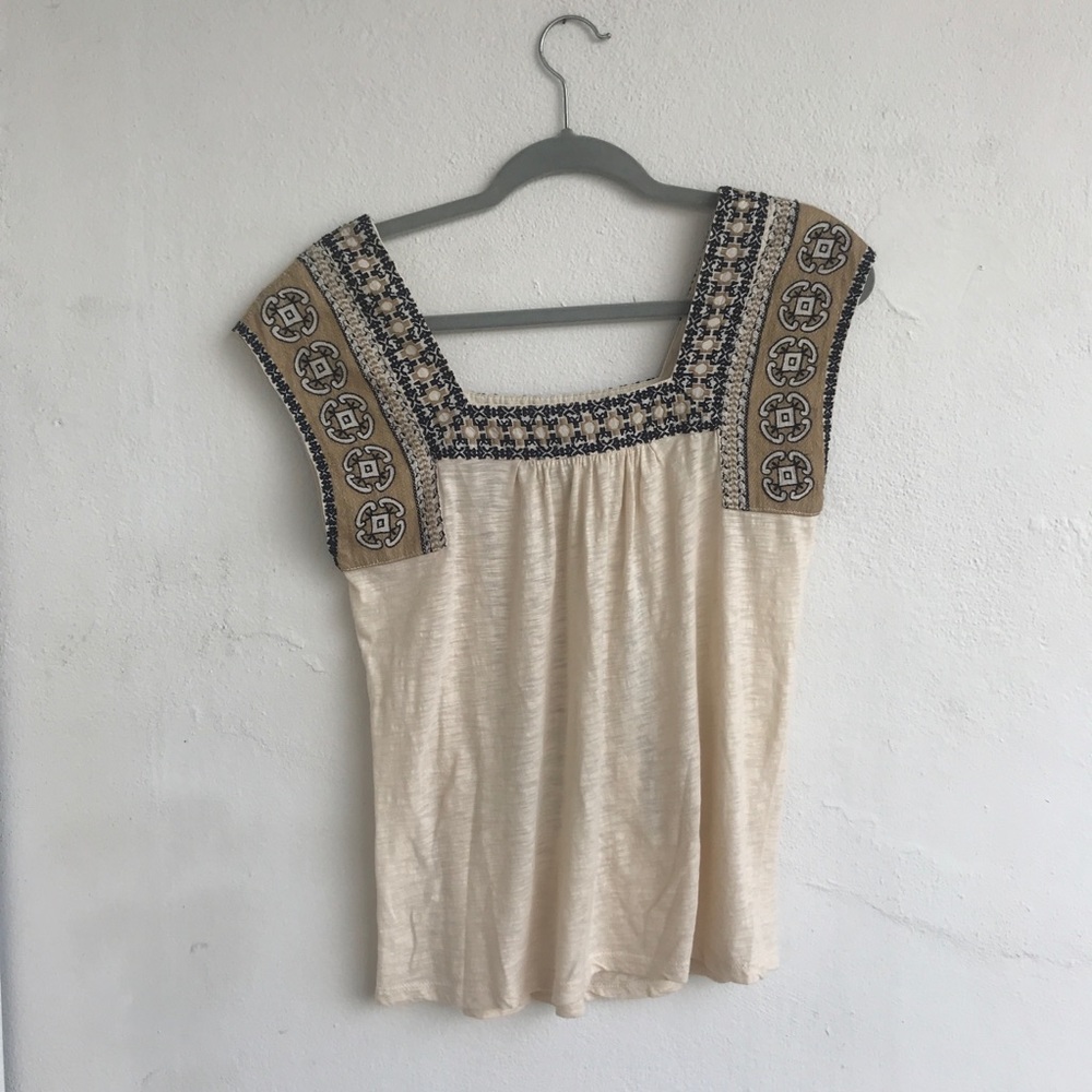 Embroidered top - Picture 2 of 3